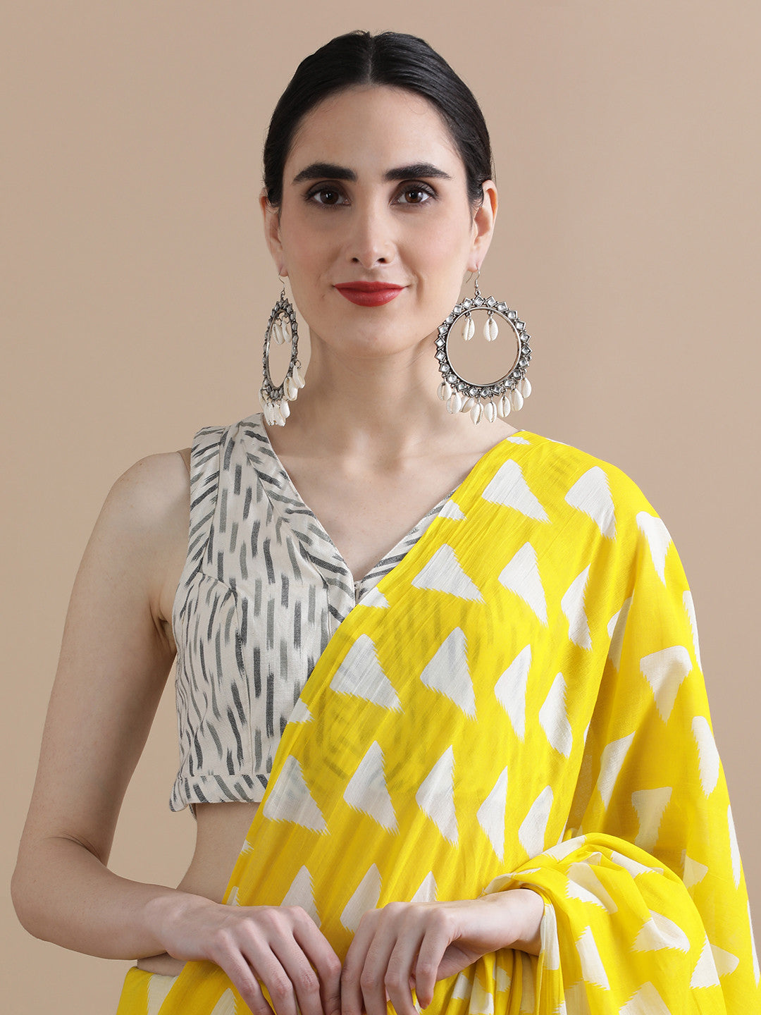 Suvarna Yellow Handblock Mulmul Cotton Saree – Radiant Geometry & Festive Glow