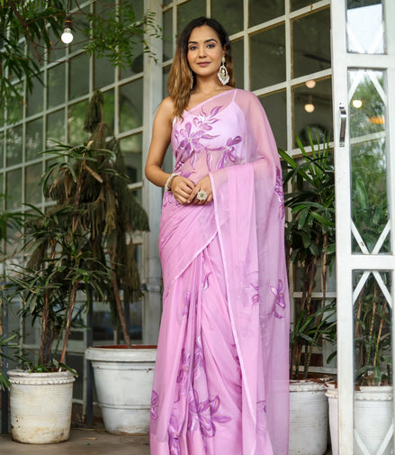 Anvitha Lilac Chiffon Saree – Hand-Painted Floral Symphony