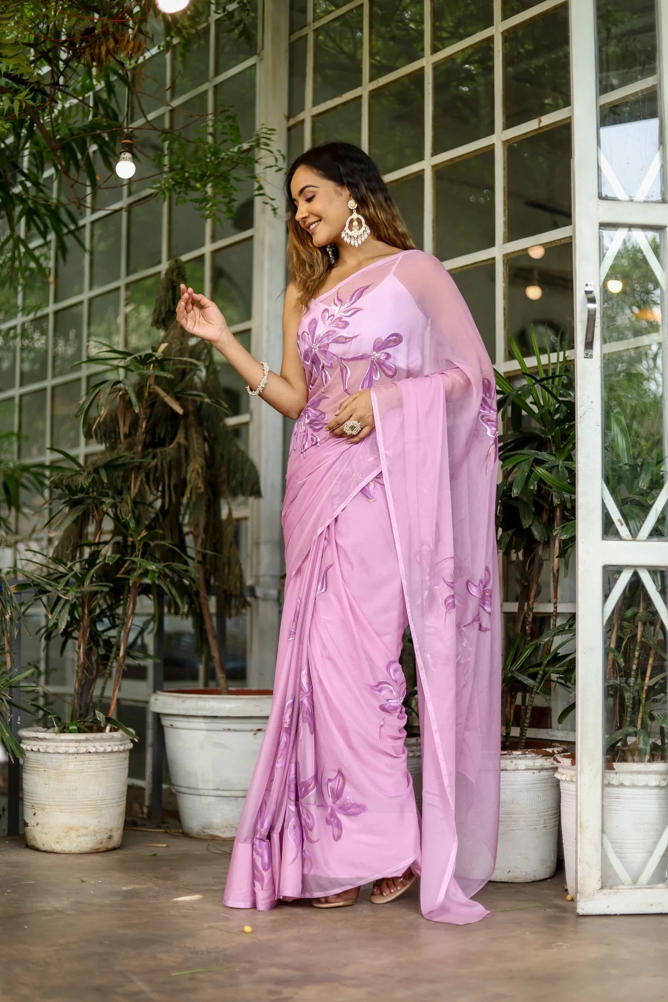 Anvitha Lilac Chiffon Saree – Hand-Painted Floral Symphony