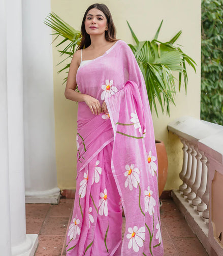 Vaidehi Mulmul Cotton Hand-Painted Daisy Saree