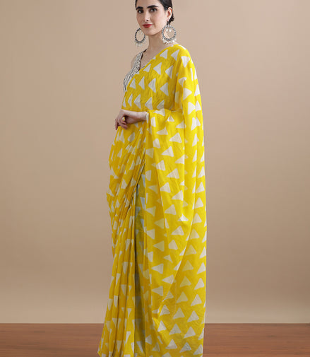 Suvarna Yellow Handblock Mulmul Cotton Saree – Radiant Geometry & Festive Glow
