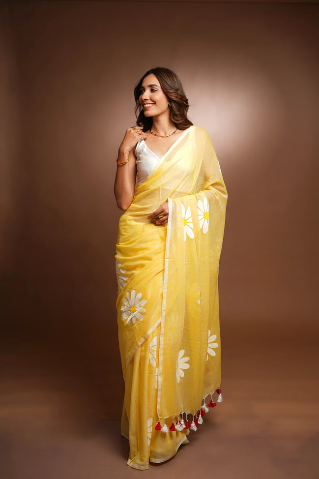 Kanak Mulmul Cotton Hand-Painted Daisy Saree