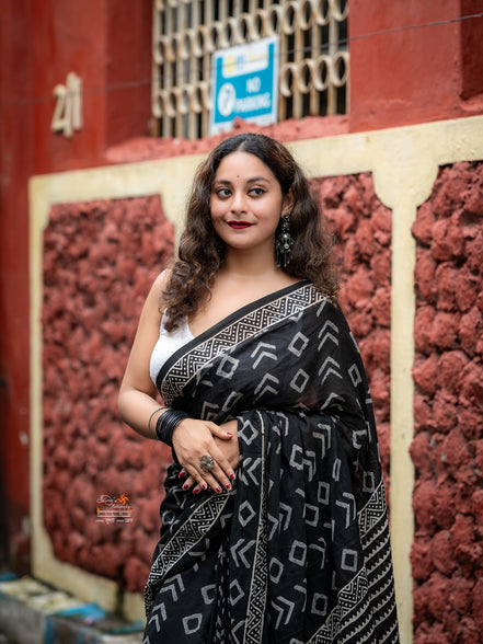 "Mohar" - Modern Black & White Handblock Mulmul Saree